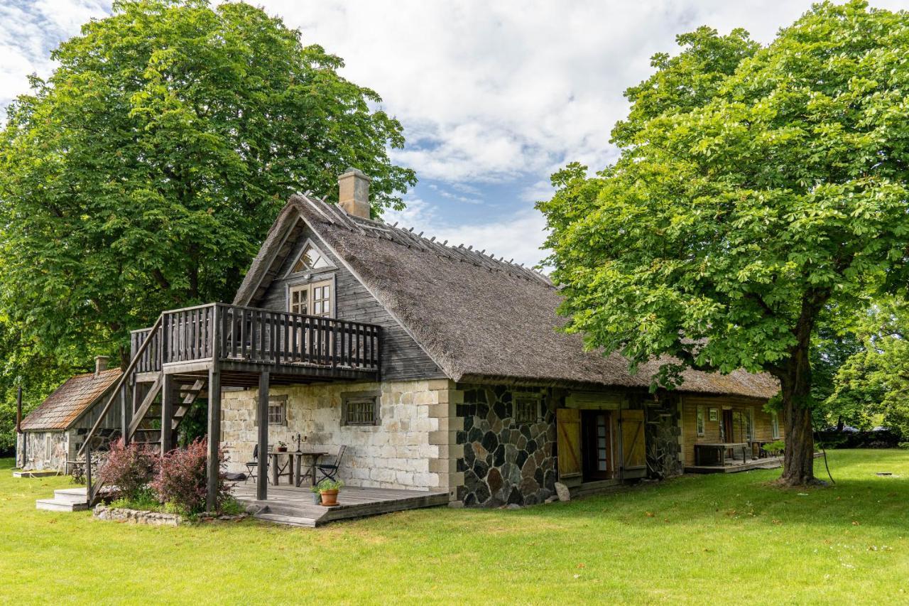 Ferienwohnung Muhu Namaste Simisti Exterior foto